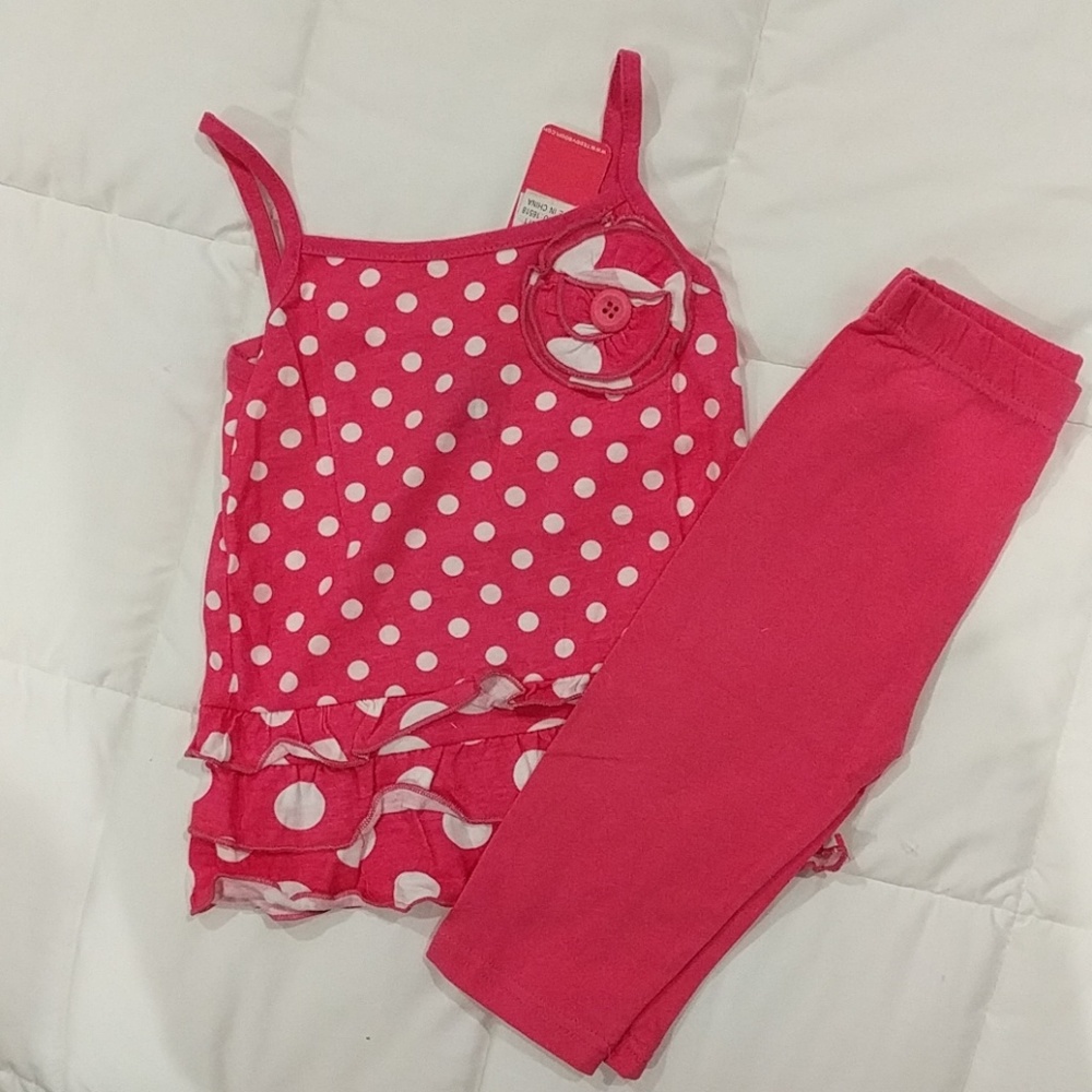 NWT Ruffle Tank and Capri Set 18 mo